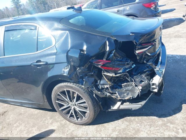 4T1G11AK1MU565742 Toyota CAMRY SE