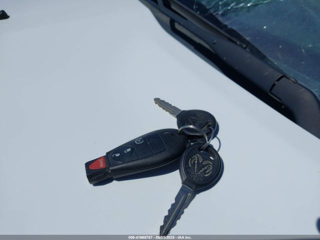 1C6RR7LT1ES104365 RAM 1500 Slt