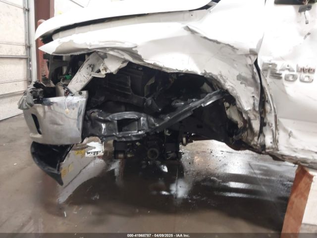 1C6RR7LT1ES104365 RAM 1500 Slt