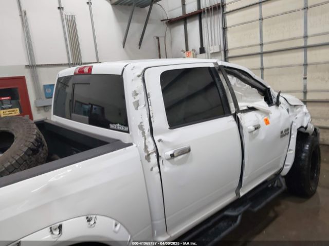 1C6RR7LT1ES104365 RAM 1500 Slt