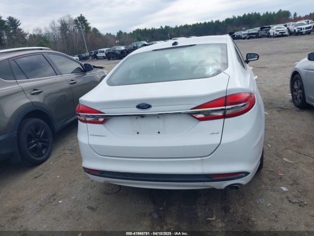 3FA6P0H7XJR133587 Ford FUSION SE