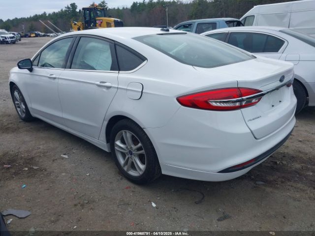 3FA6P0H7XJR133587 Ford FUSION SE