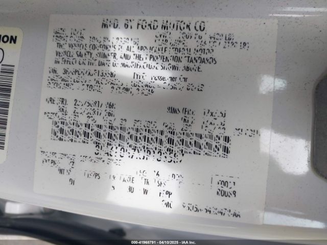 3FA6P0H7XJR133587 Ford FUSION SE