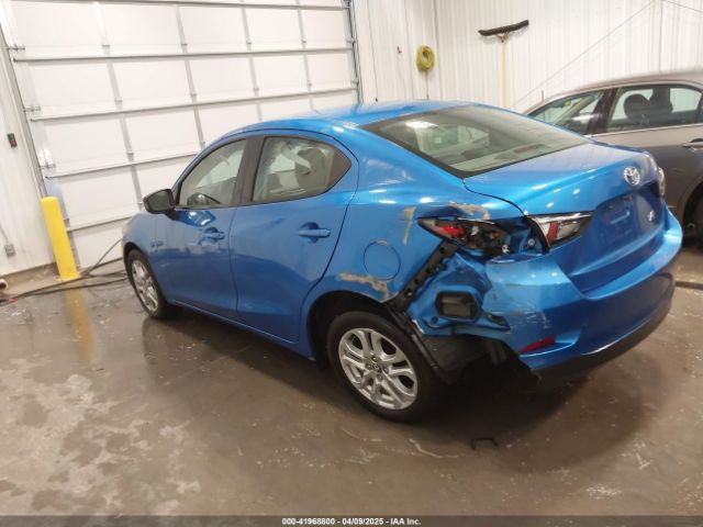 3MYDLBYV6HY165185 Toyota YARIS IA