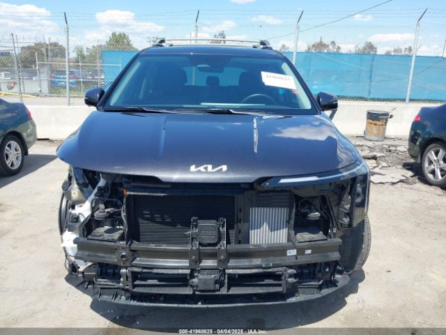 KNDNE5KA8S6037775 KIA Carnival Mpv Hybrid Sx
