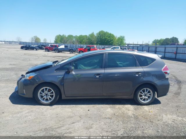 JTDZN3EU6FJ023761 Toyota Prius V Three