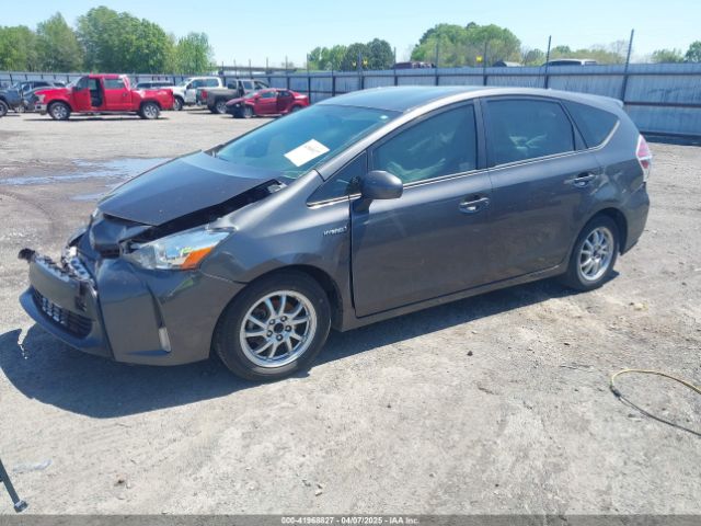 JTDZN3EU6FJ023761 Toyota Prius V Three