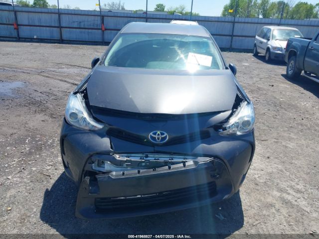 JTDZN3EU6FJ023761 Toyota Prius V Three