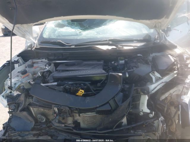 5N1BT3BA3PC800352 Nissan Rogue Sv Fwd
