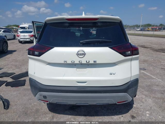 5N1BT3BA3PC800352 Nissan Rogue Sv Fwd