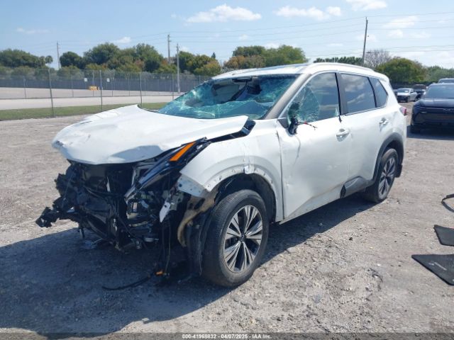 5N1BT3BA3PC800352 Nissan Rogue Sv Fwd