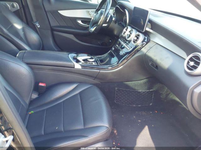 55SWF4KB1FU038876 Mercedes-Benz C 300 4matic/luxury 4matic/sport 4matic