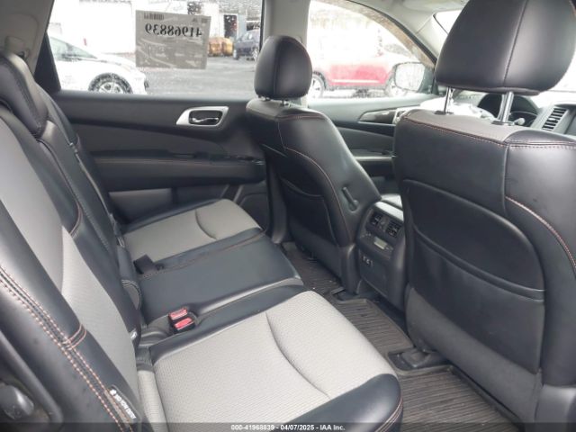 5N1DR2MMXKC614924 Nissan Pathfinder Sv