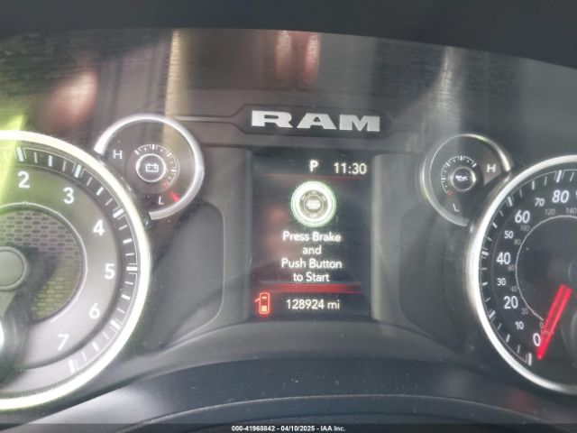 2019 RAM 1500 1C6SRFFT0KN912479 Photo 6