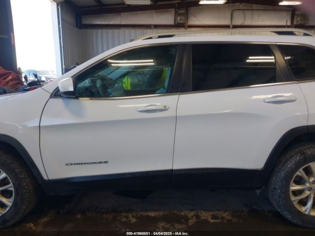 1C4PJMCB0KD367489 Jeep Cherokee Latitude 4x4