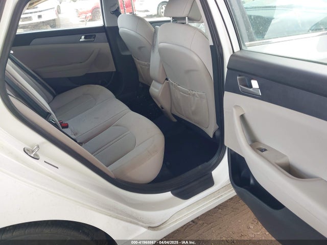 5NPE24AF0HH477584 Hyundai Sonata
