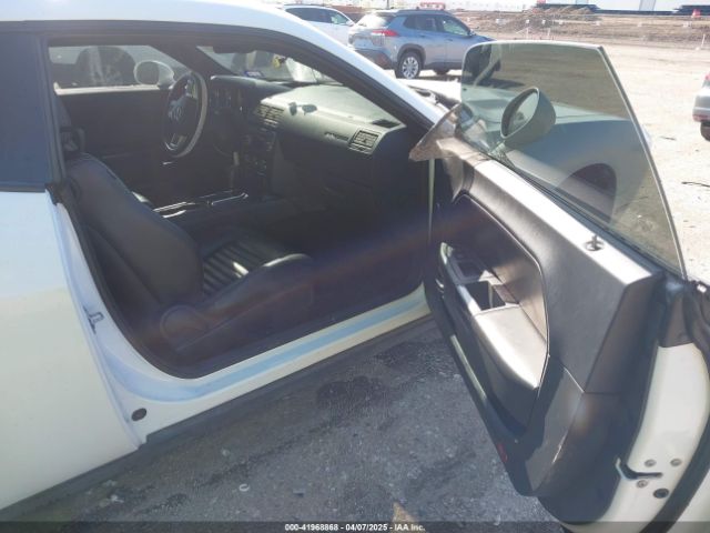 2013 DODGE CHALLENGER 2C3CDYAG7DH540656 Photo 4