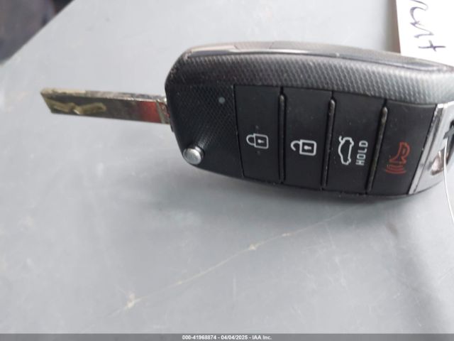 3KPA24AB3KE214187 KIA RIO S