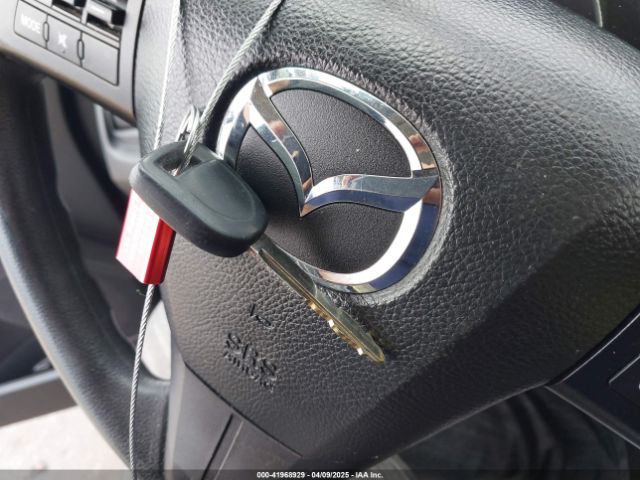 JM1CW2BLXE0163261 Mazda Mazda5 Sport
