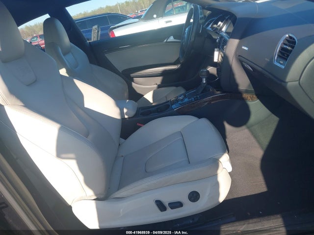 2010 AUDI S5 WAUCVAFRXAA068776 Photo 4