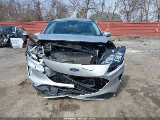 1FMCU9DZ9LUB87634 Ford Escape Titanium Hybrid
