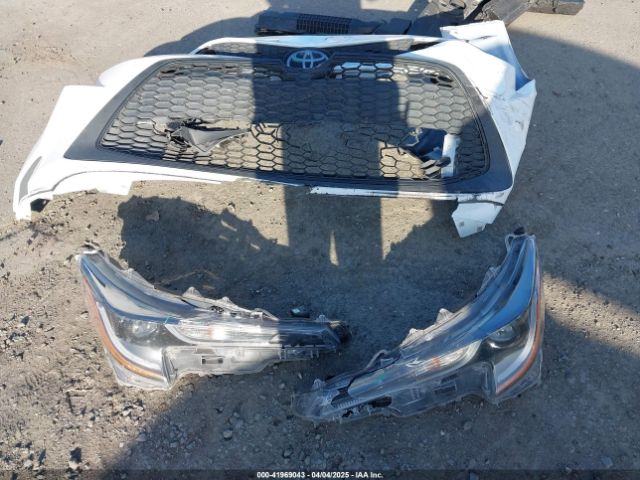 5YFEPMAE9MP203743 Toyota COROLLA LE