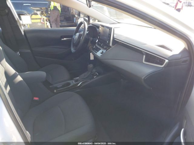 5YFEPMAE9MP203743 Toyota COROLLA LE
