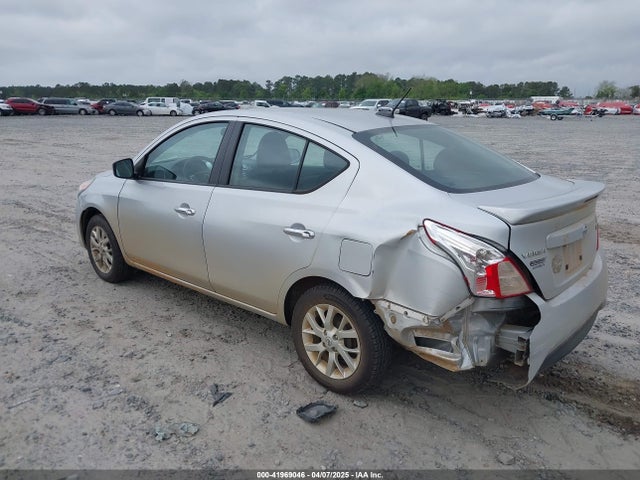 3N1CN7AP4JL844956 Nissan Versa 1.6 Sv