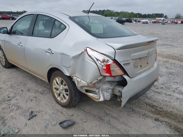 3N1CN7AP4JL844956 Nissan Versa 1.6 Sv