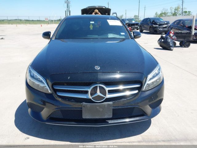 55SWF8EB6KU315843 Mercedes-Benz C 300 4matic