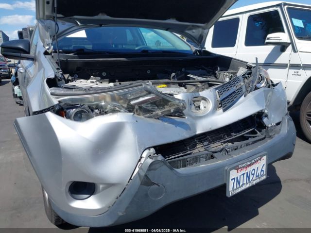 2T3ZFREV1FW227894 Toyota RAV4 LE