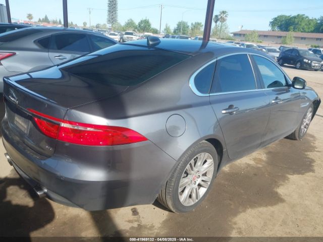 2016 JAGUAR XF SAJBD4BV2GCY20555 Photo 3