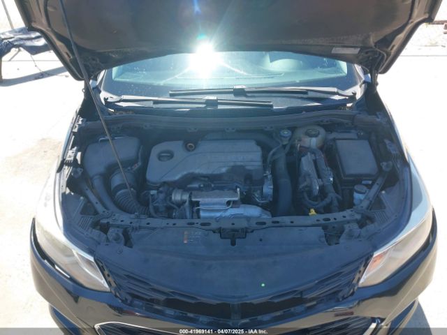 1G1BE5SM3H7111273 Chevrolet Cruze Lt Auto
