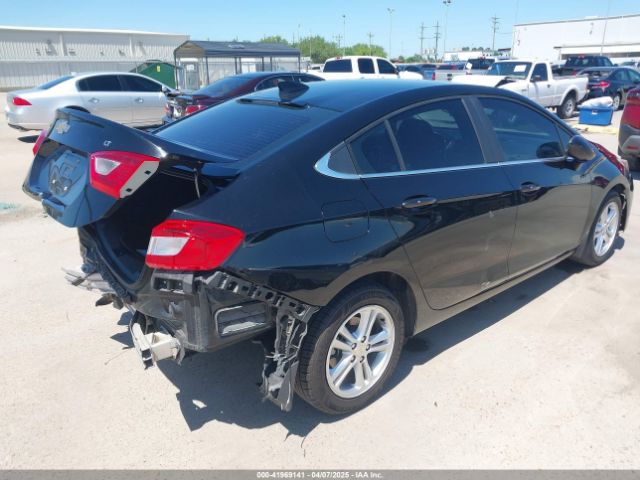 1G1BE5SM3H7111273 Chevrolet Cruze Lt Auto