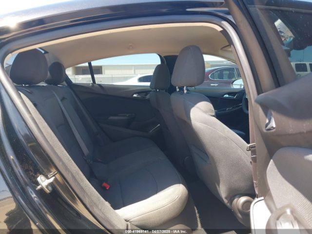 1G1BE5SM3H7111273 Chevrolet Cruze Lt Auto