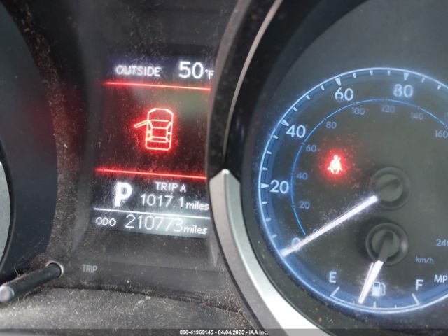 5YFBURHE9FP207616 Toyota Corolla S
