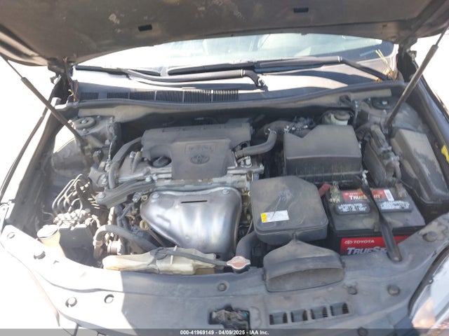 4T1BF1FK5GU211912 Toyota CAMRY SE