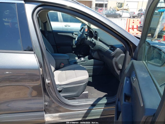 1FMCU0G67LUB91761 Ford ESCAPE SE