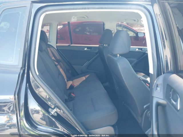WVGAV7AX9HK043743 Volkswagen Tiguan 2.0t/2.0t S