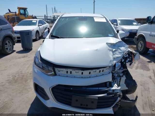 KL7CJKSM9NB510569 Chevrolet Trax Fwd Ls