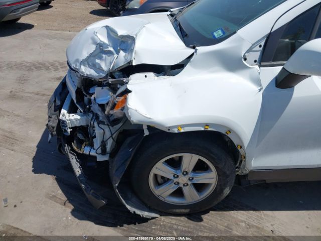 KL7CJKSM9NB510569 Chevrolet Trax Fwd Ls