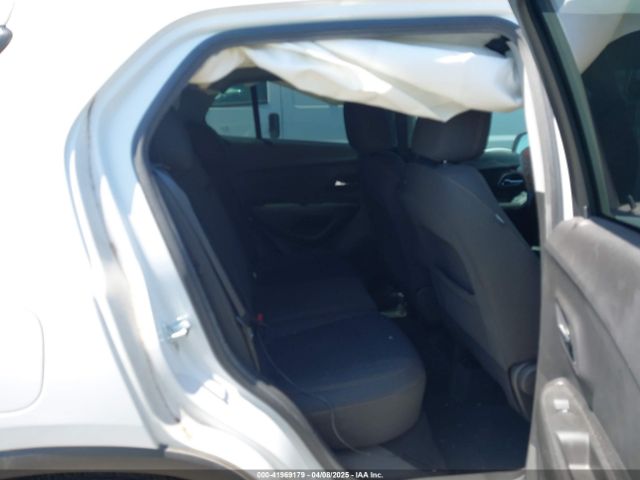 KL7CJKSM9NB510569 Chevrolet Trax Fwd Ls