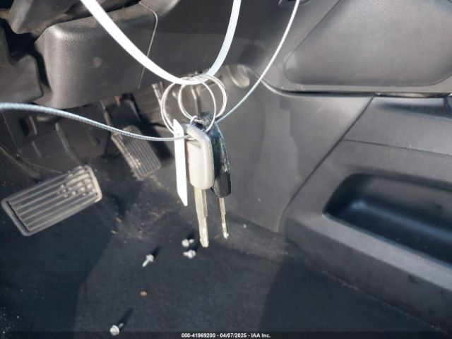 2HKRM3H33EH536656 Honda CR-V LX