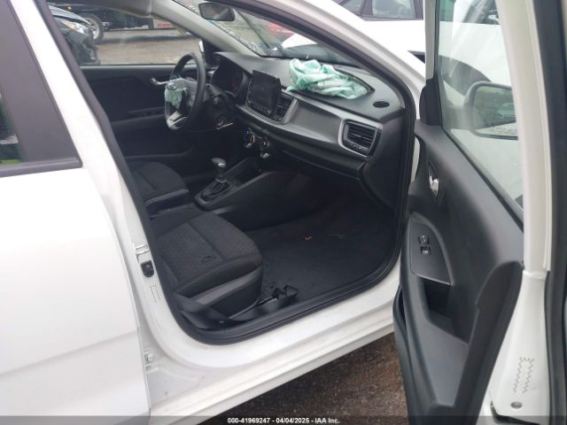 3KPA24AD4ME384790 KIA RIO S