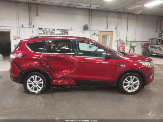 1FMCU9GD6HUD99057 Ford ESCAPE SE