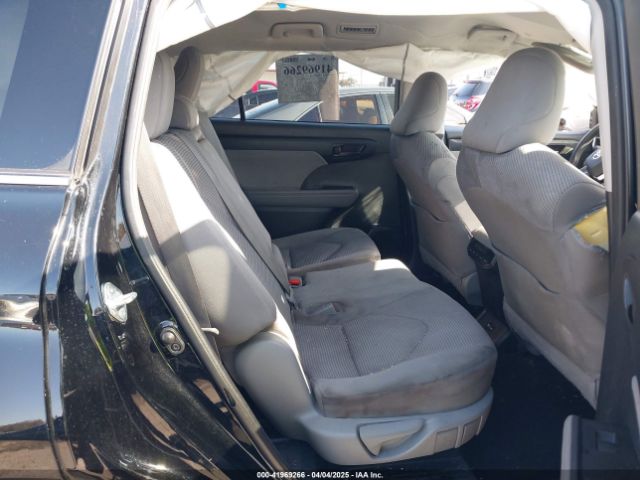 5TDCZRAH0MS073013 Toyota Highlander L