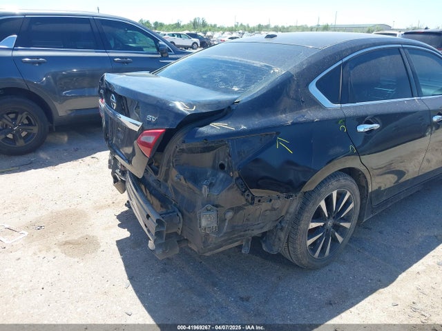 1N4AL3AP8JC216368 Nissan Altima 2.5 Sv