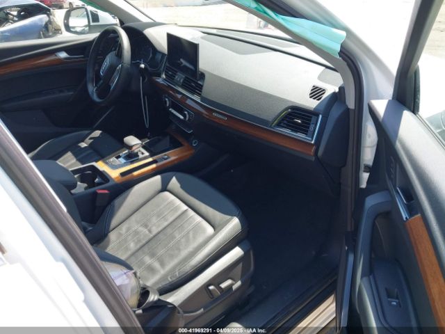 WA1ABAFY6P2165402 Audi Q5 Premium 40 Tfsi Quattro S Tronic