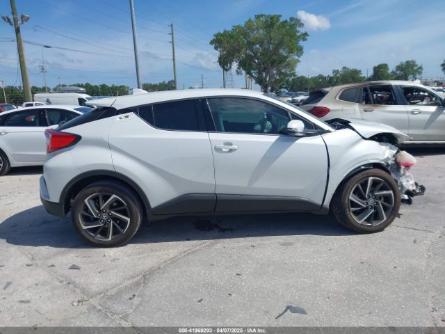 NMTKHMBX8NR147317 Toyota C-hr Limited