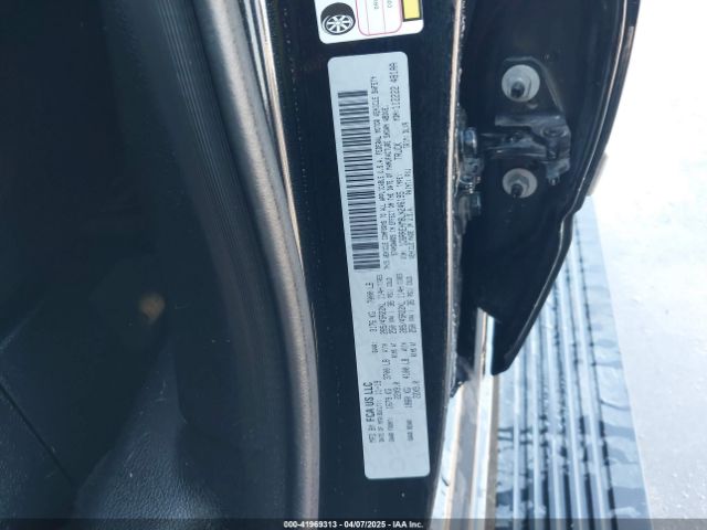 1C6RREHM8LN246195 RAM 1500 Limited  4x2 5'7 Box